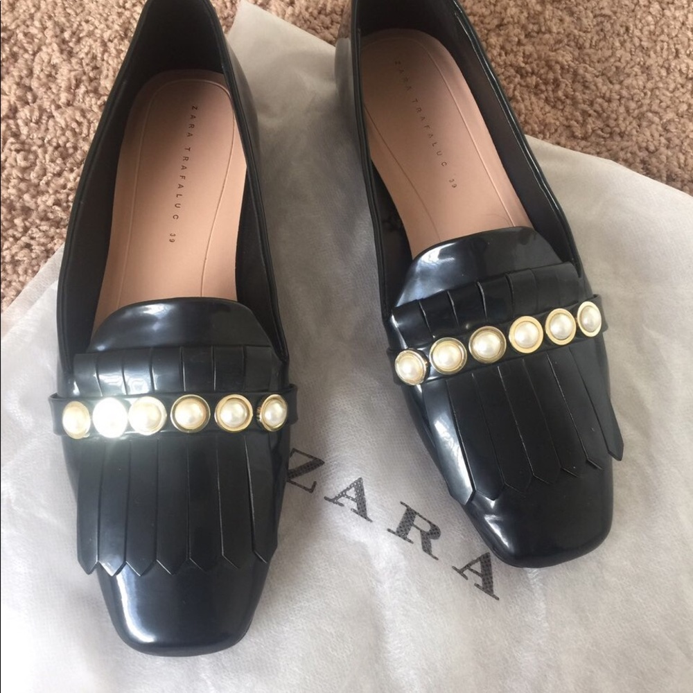 Zara pearl flats